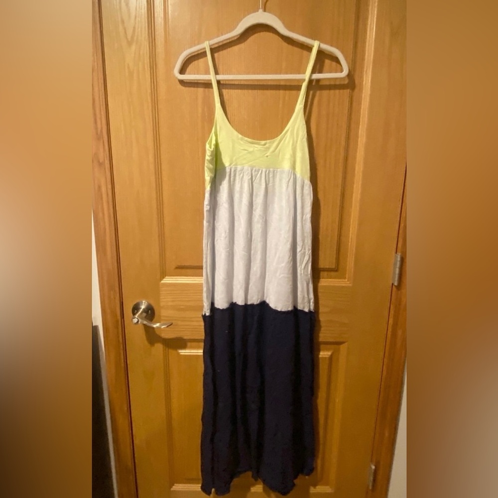 Xhiliration Women’s Size Large Green & Blue Maxi Length Dress NEW